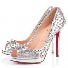 Szpilki Christian Louboutin Yolanda Spikes 120mm Peep Toe w kolorze srebrnym Szpilki Christian Louboutin Yolanda Spikes 120mm Peep Toe w kolorze srebrnym