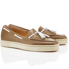 Sandały Christian Louboutin Biarritz w kolorze taupe
