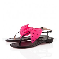 Sandały płaskie Christian Louboutin Vaudou w kolorze czarno-różowym Sandały płaskie Christian Louboutin Vaudou w kolorze czarno-różowym